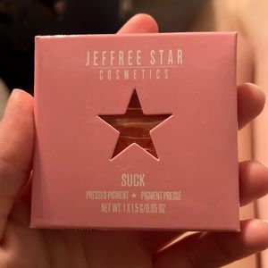 Jeffree Star Cosmetics- SUCK pressed pigment